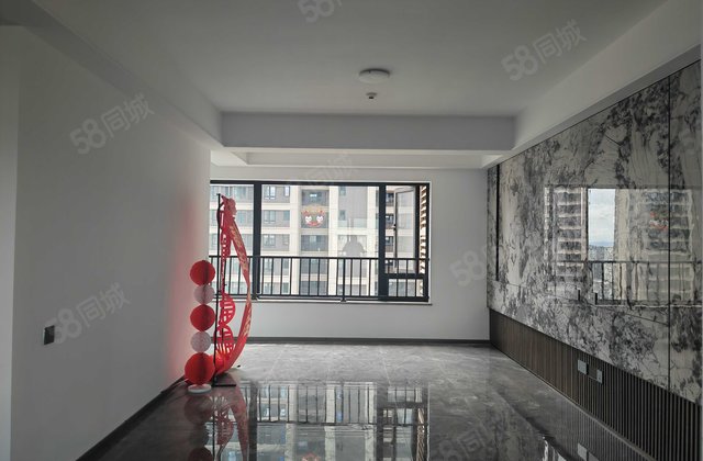 建发龙湖书香府4室2厅120.55㎡195万二手房图片