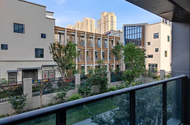 南湖名邸4室2厅141㎡148万二手房图片