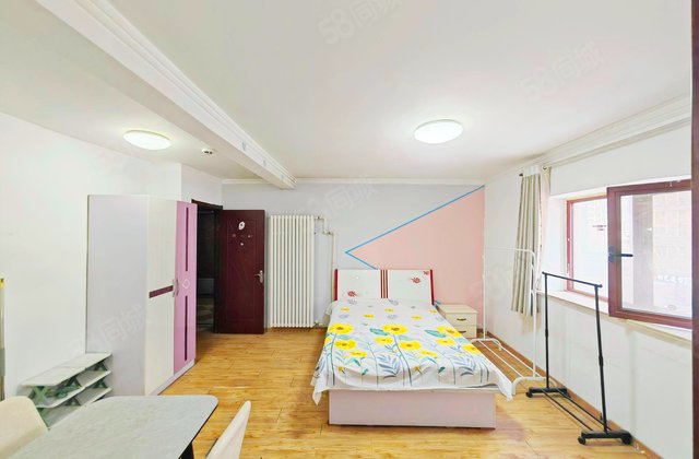 万豪国际4室2厅54.4㎡96万二手房图片