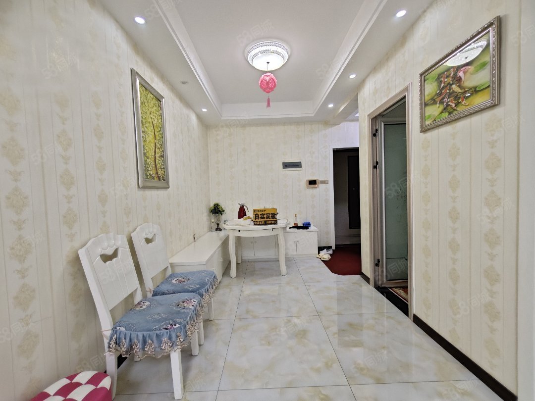 天麟汇景园2室2厅1卫78㎡南北59万