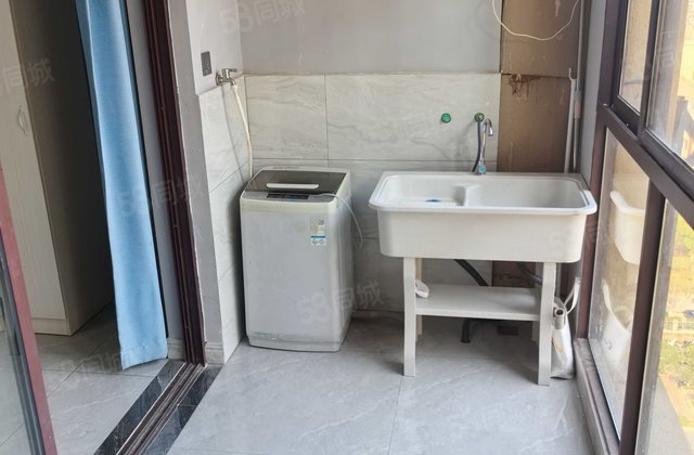 翰林华府4室2厅125.75㎡79.9万二手房图片
