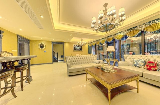 龙湖梵悦台4室2厅245.41㎡795万二手房图片