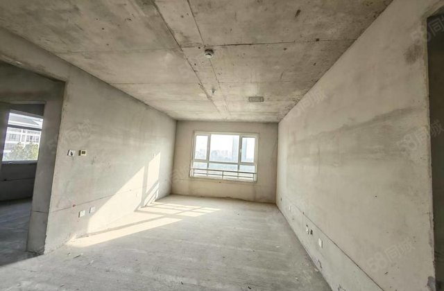龙啸渤海城3室2厅115.28㎡56.8万二手房图片