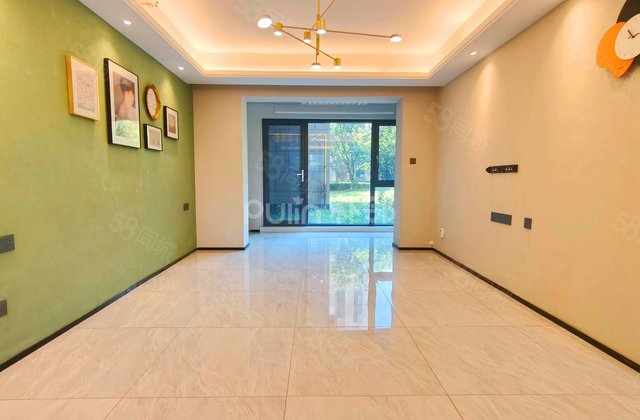 万科魅力之城4室2厅132.18㎡128万二手房图片