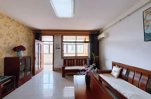 东昌,单位房动静分离户型,双阳台,停车方便