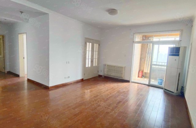 东方广场2室2厅106.17㎡88万二手房图片