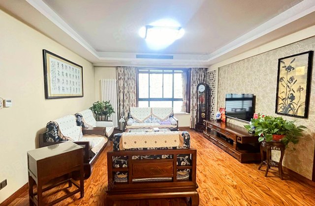 城市风景都市印象3室2厅144.25㎡273万二手房图片