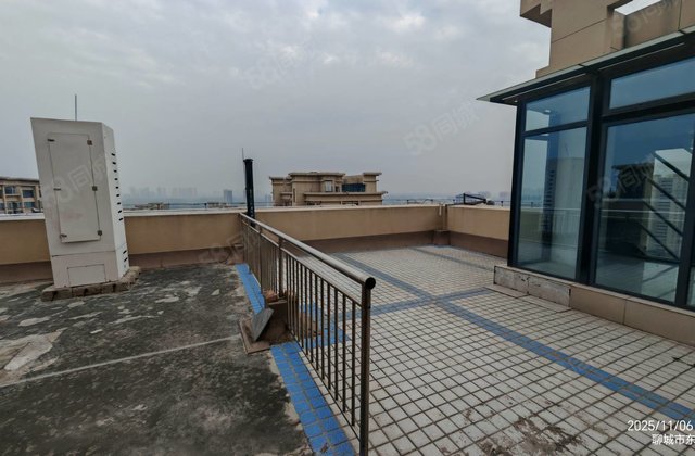 急售 带空中花园 单位团购房 润景苑 东边户 带车储 免大税