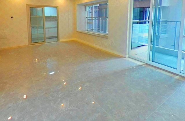 北星城4室2厅118.46㎡155万二手房图片