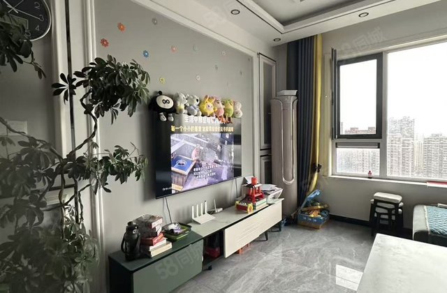 昌润莲城，精装三室两卫，仅售95万，  婚房好楼层