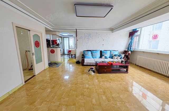 吉粮小区3室2厅118㎡56万二手房图片