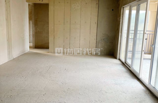 中南春风南岸4室2厅125.24㎡83万二手房图片