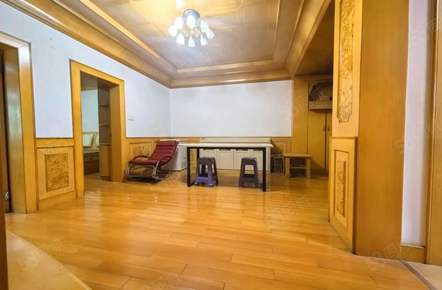 凤山苑3室2厅100㎡133万二手房图片