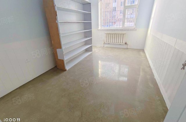 吉大家属楼3室2厅135㎡98万二手房图片