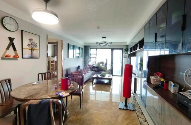 二中旁翡丽湾 西区三室两卫免大税带车位精装修好楼层观景房