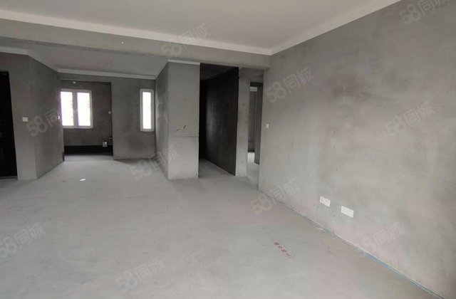 新华公馆3室2厅115㎡168万二手房图片