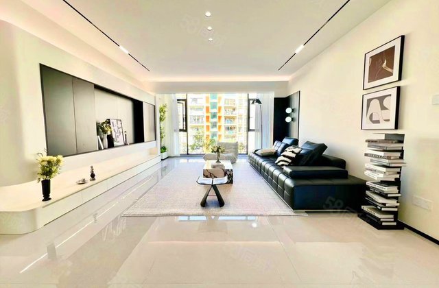 凤凰城3室2厅136㎡169万二手房图片