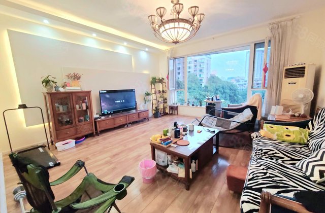 香榭名苑3室2厅131.23㎡189万二手房图片