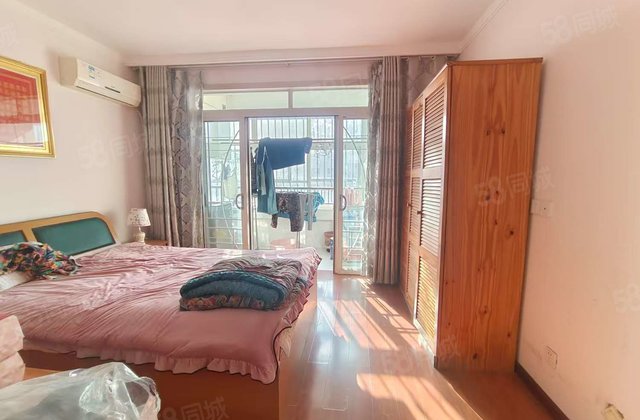 老文轩 电梯边户 140平（可改4室） 双卫  免大税