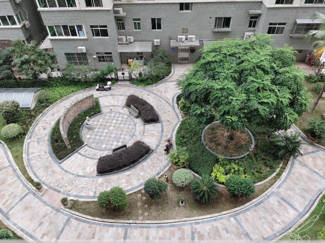 粤海花园3室2厅2卫125.42㎡东南76.8万