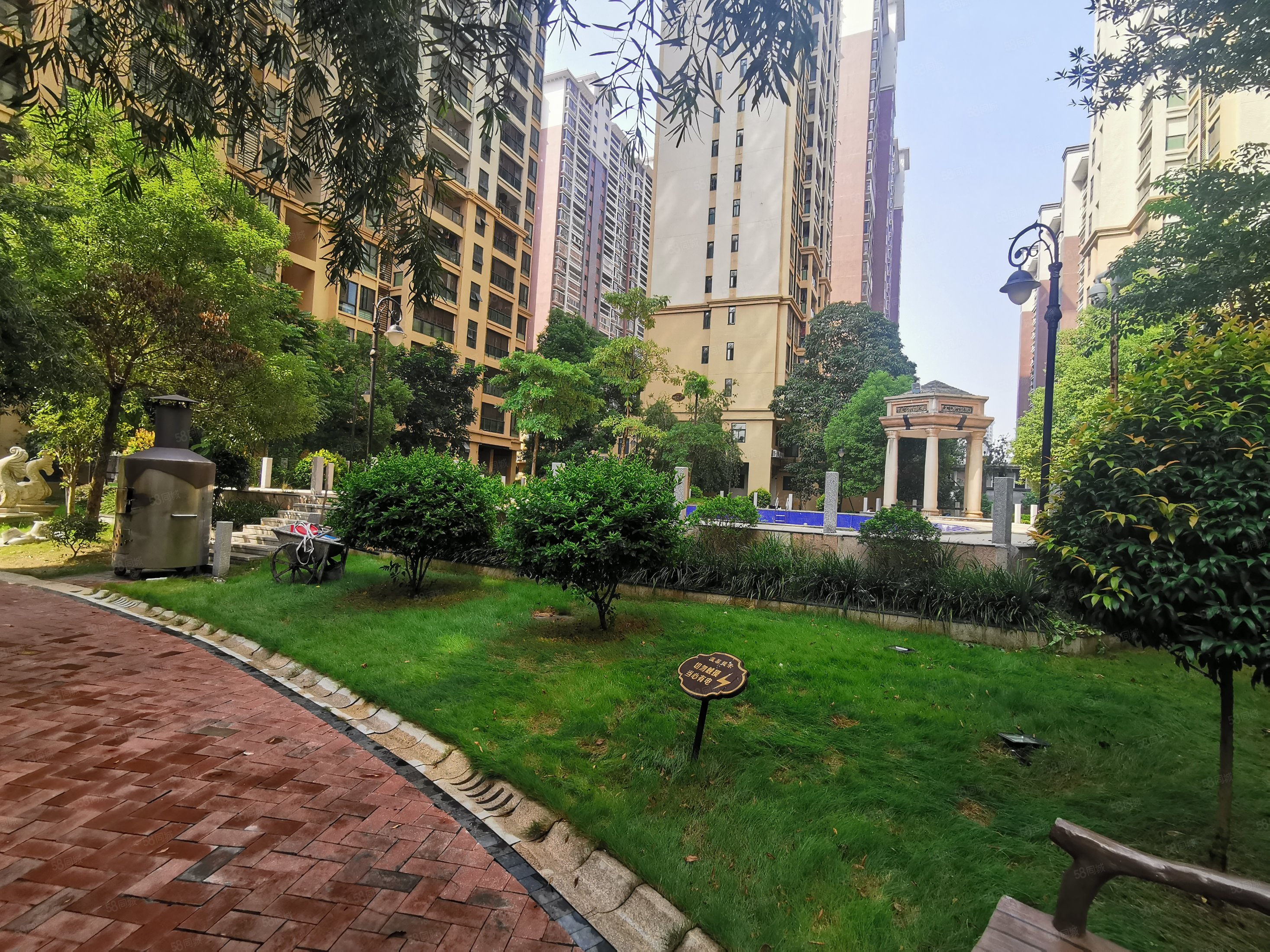 熙岸尚城3室2厅2卫127㎡南北93万