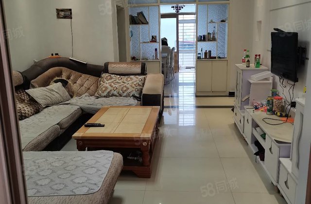 急售三高对面,凤来仪小区,电梯6楼,简装修,南北通透三居室