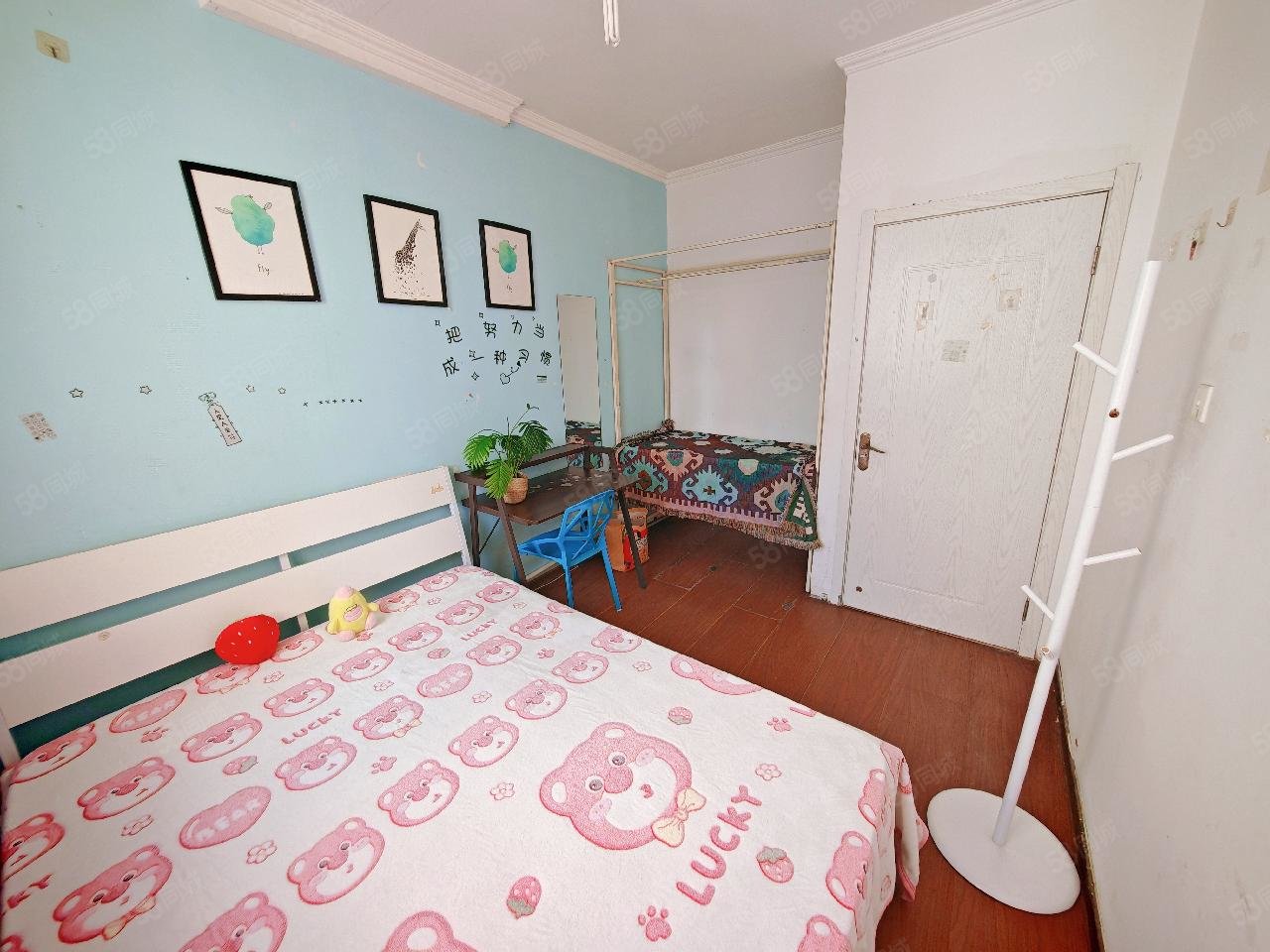 合租｜三楼新空调 伟业花园 南卧采光好 香江路地铁站 利群紫金广场