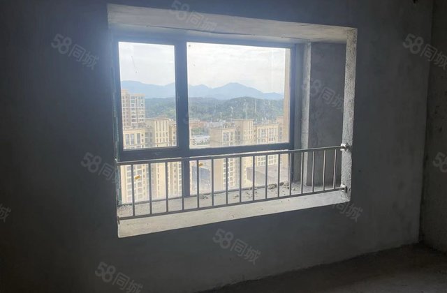 艺邦山水城3室2厅131㎡68万二手房图片