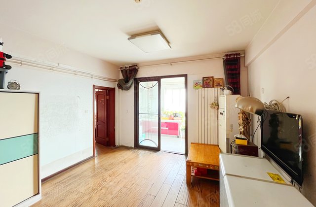 仟禧桃源国际公寓1室1厅71.75㎡50万二手房图片