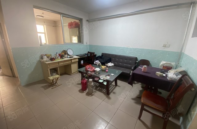 益民胡同家属院  东昌中学  一楼带院带偏房  三室全明户型