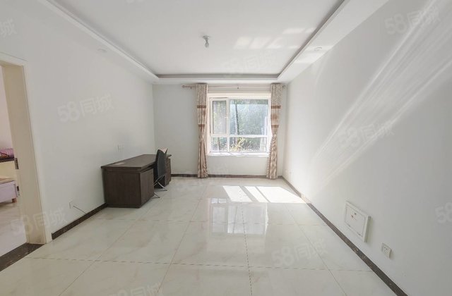 东昌湖南邻 民生二号院 一楼带院！经典三叶草带车储  诚心卖