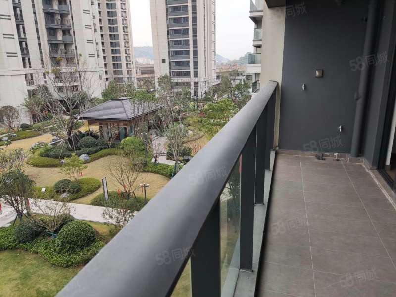 龙湖盛天景粼天著一期