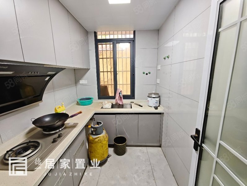 潜江市齿轮厂小区3室2厅1卫82.59㎡南北22.9万