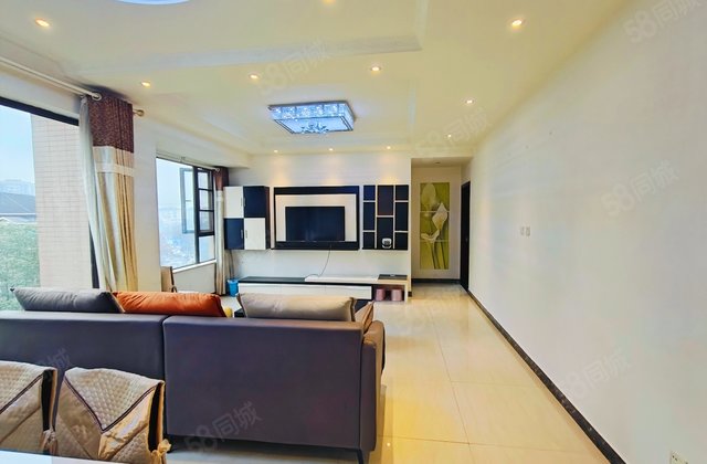 首信首御3室2厅90㎡175万二手房图片