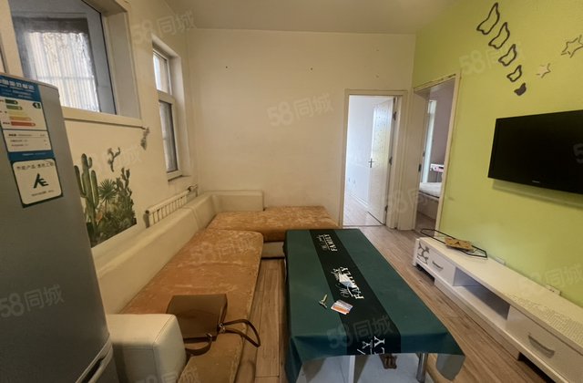 颐馨园 月亮湾新出温馨两室 电梯好楼层 阳光