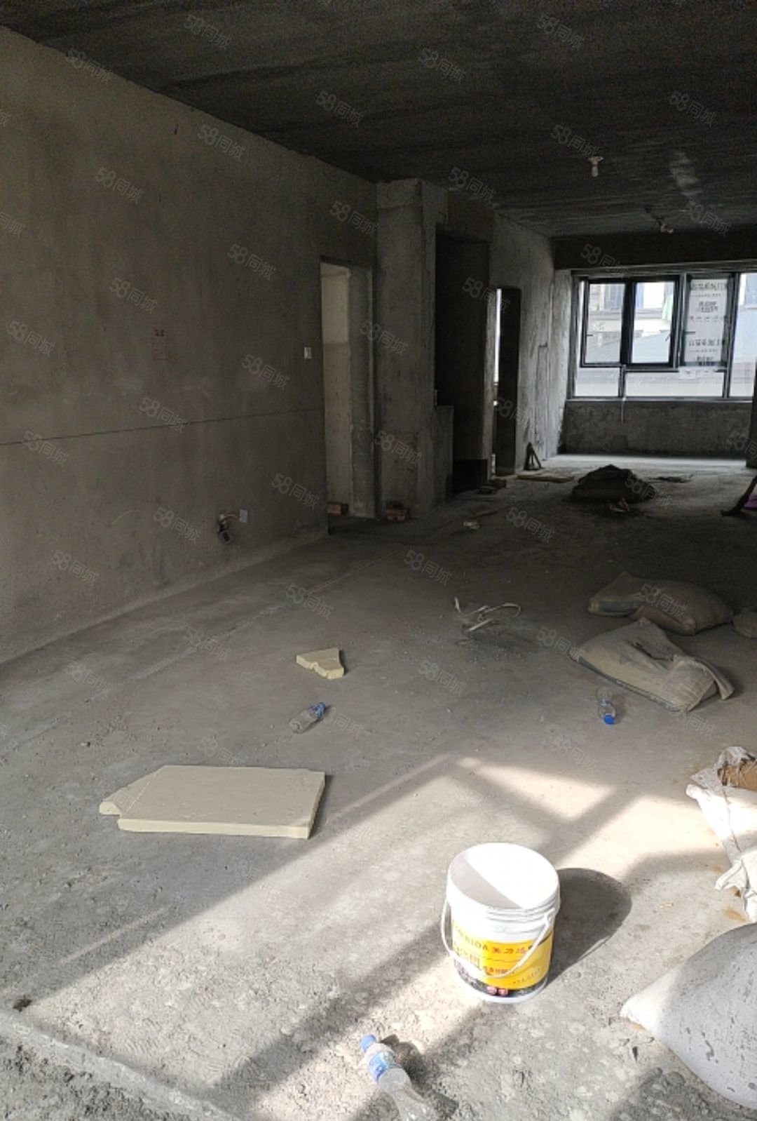 建投金桂湾3室2厅2卫123㎡南68万