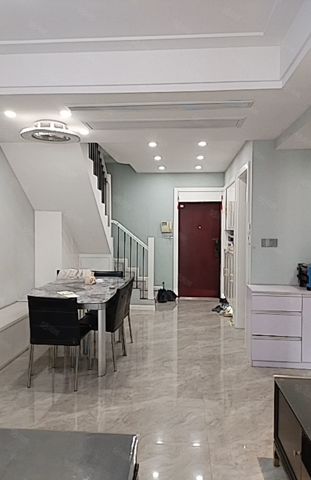 东方明珠城市花园3室2厅2卫89.62㎡东北89万