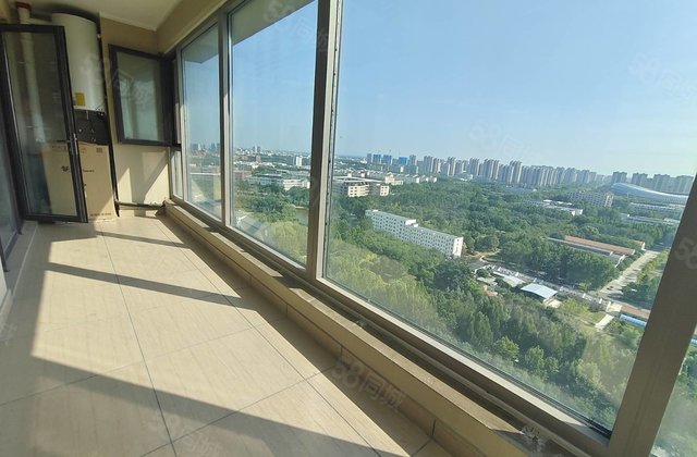 聊城大学徒骇河碧桂园翡丽湾观景房143平，139.9万免大税