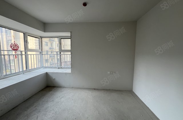 九巨龙红星7号3室2厅126㎡100万二手房图片