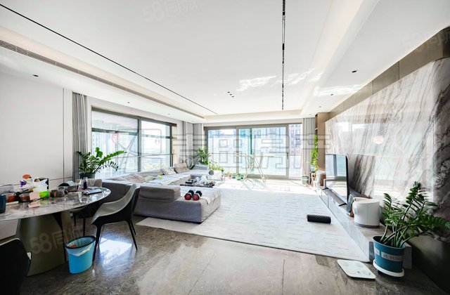 中海京叁號院4室2厅242㎡1660万二手房图片