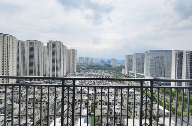 翼天中梁首府壹号4室2厅139㎡65万二手房图片