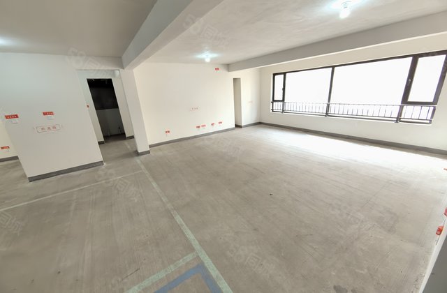 中海铂悦公馆3室2厅143㎡86万二手房图片