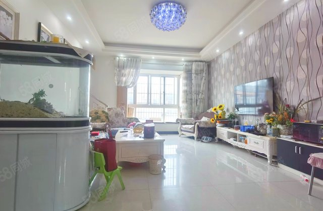 四季花语5室2厅218.82㎡128万二手房图片