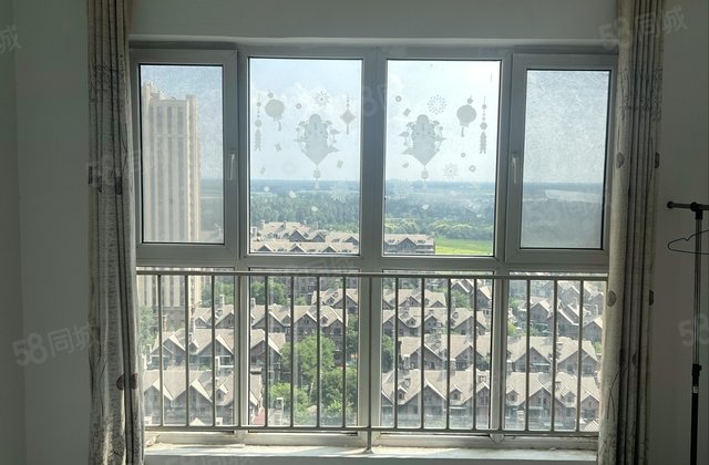 潮白河孔雀城英国宫春晓园3室2厅99㎡73万二手房图片