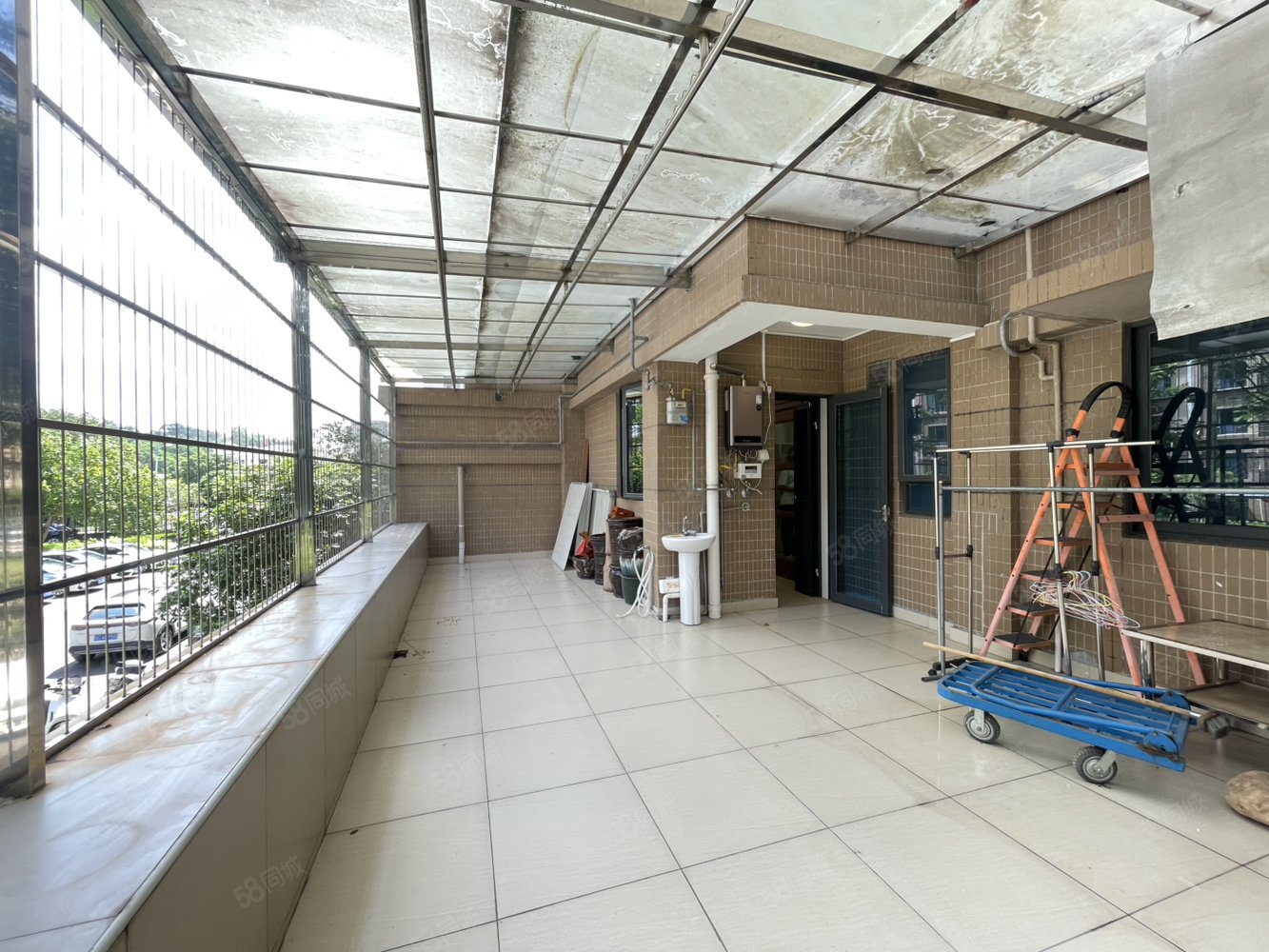 碧桂园翠山蓝天3室2厅2卫115㎡南北69.8万