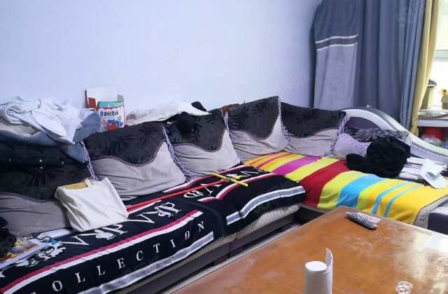 凤凰花园3室2厅130㎡77.9万二手房图片