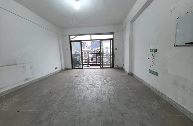 东湖豪门3室2厅123㎡103万二手房图片