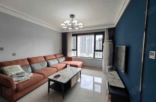 急售！1号院精装好房！三叶草！带车储！免大税! 可按揭