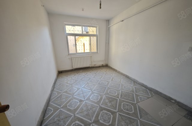 市中心，湖边 湖北小区南区别墅 独门独户