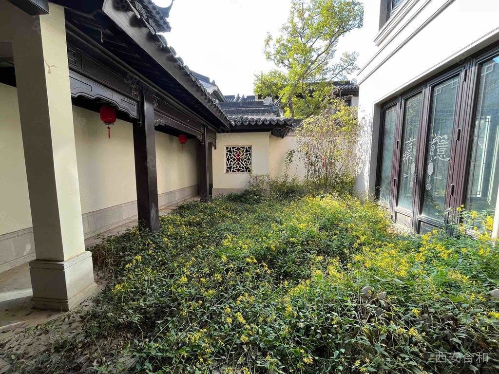 4室2厅 品质住区 中式风骨,融创揽月府(别墅)-西安58同城